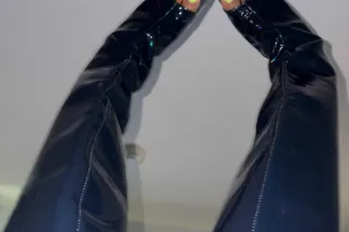 Slim Ebony Treat 🍯 🥰😘 - Image 5